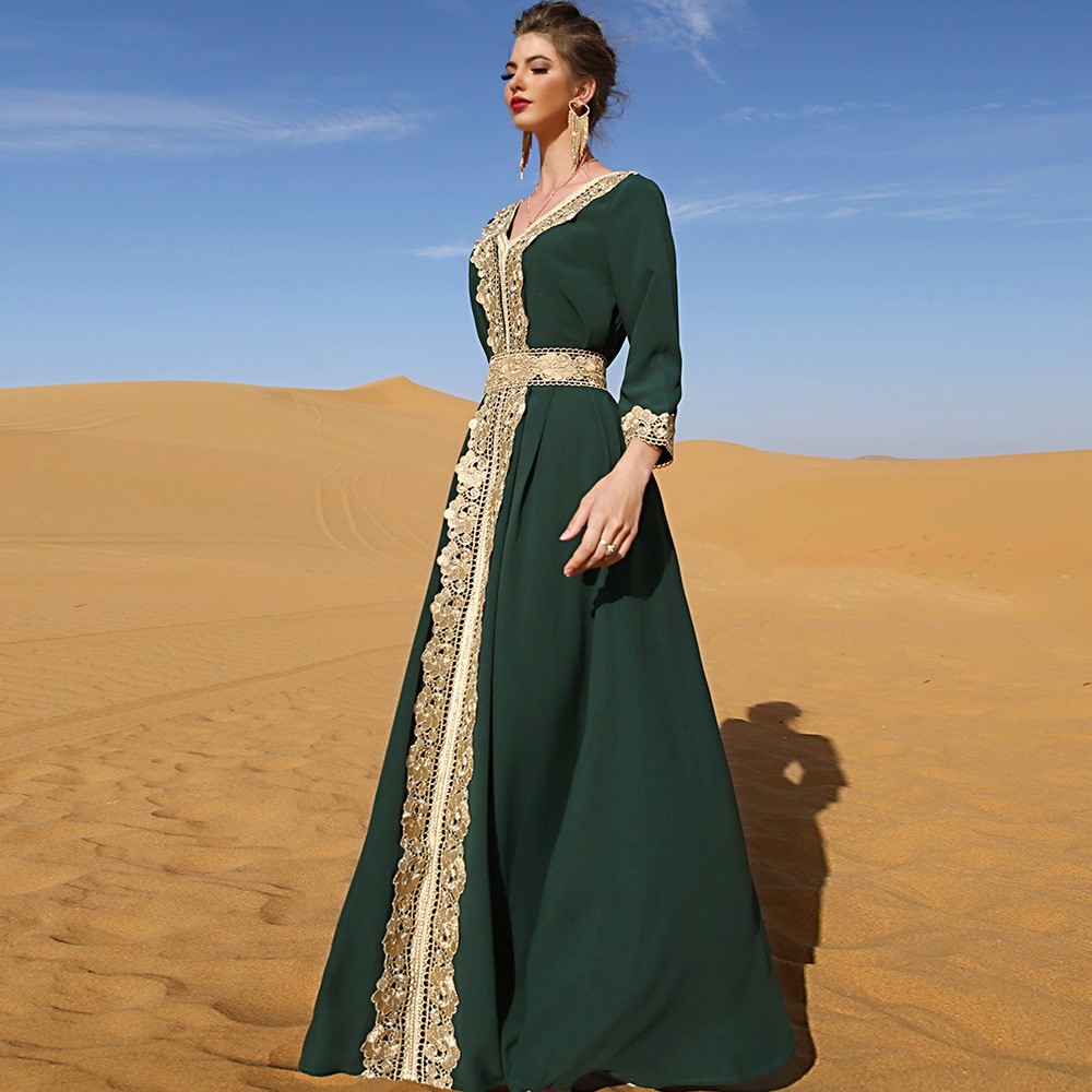 Платье-пуловер с V-образным вы – обзор и цена Lace Dress